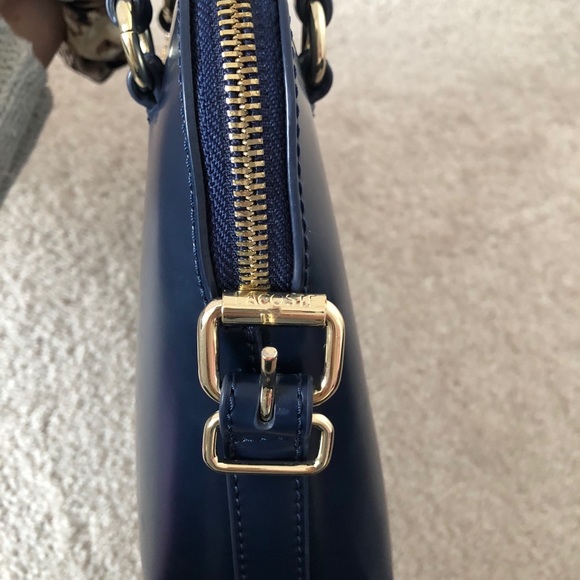 LACOSTE small hand/shoulder bag - Picture 2 of 7